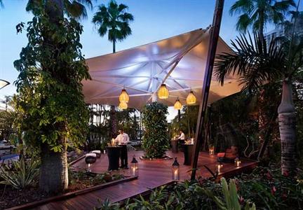 фото отеля Surfers Paradise Marriott Resort & Spa