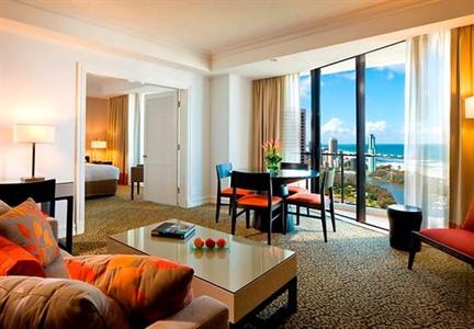 фото отеля Surfers Paradise Marriott Resort & Spa