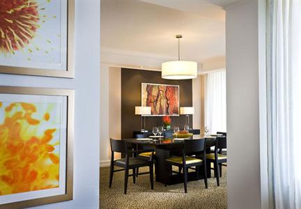 фото отеля Surfers Paradise Marriott Resort & Spa