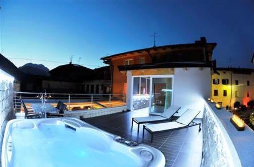 фото отеля Albergo Alla Torre Hotel Caldonazzo