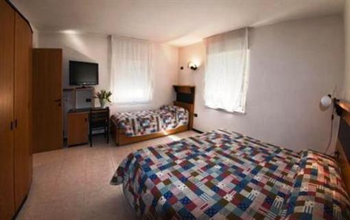 фото отеля Albergo Alla Torre Hotel Caldonazzo
