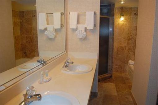 фото отеля Quality Inn And Suites East Independence (Missouri)