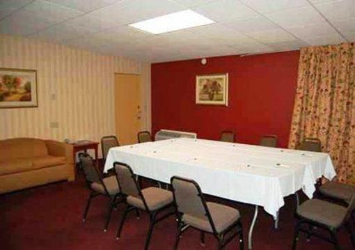 фото отеля Quality Inn And Suites East Independence (Missouri)