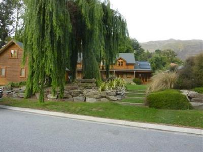 фото отеля Wanaka Homestead Lodge and Cottages