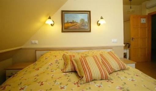 фото отеля Rigotanya Restaurant und Pension