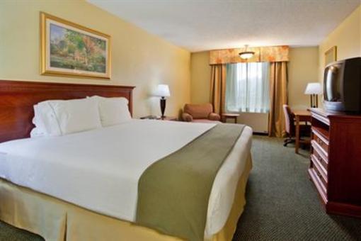 фото отеля Holiday Inn Express Atlanta Airport