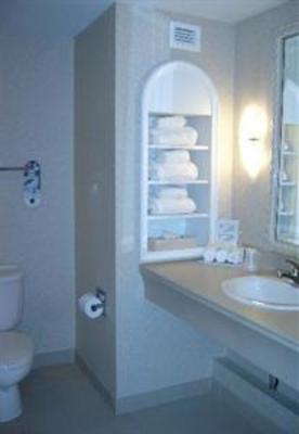 фото отеля Holiday Inn Express Warwick Providence