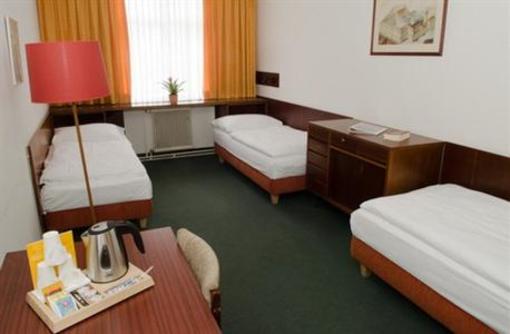 фото отеля Benediktushaus Guest House Vienna