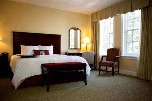 фото отеля Hampton Inn & Suites Birmingham-Downtown-Tutwiler