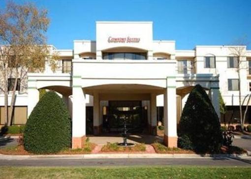 фото отеля Comfort Suites North Raleigh