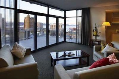 фото отеля Grand Mercure Hobart Central Apartments