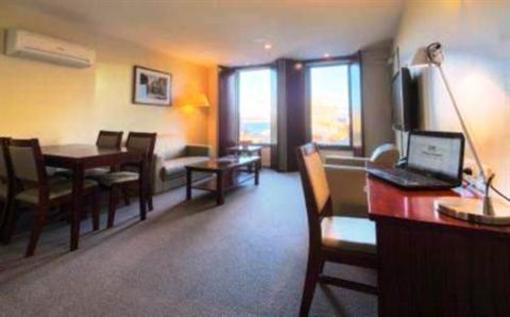 фото отеля Grand Mercure Hobart Central Apartments