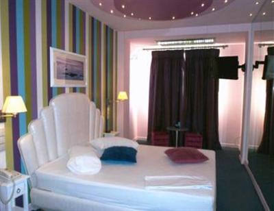 фото отеля Carol Hotel