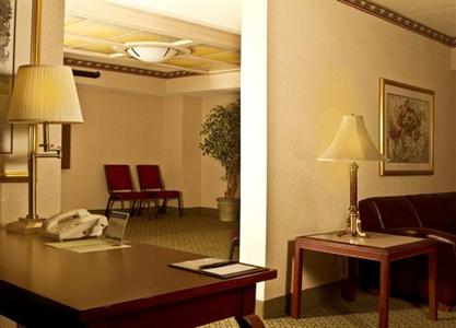 фото отеля DoubleTree Suites by Hilton Hotel Nashville Airport