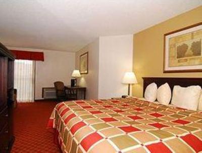 фото отеля BEST WESTERN Broadway Inn & Suites