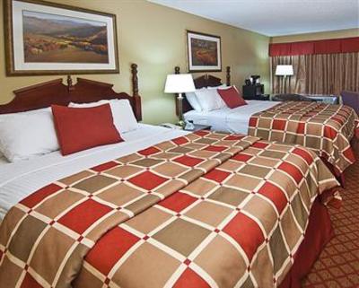 фото отеля BEST WESTERN Broadway Inn & Suites