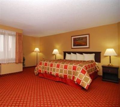 фото отеля BEST WESTERN Broadway Inn & Suites