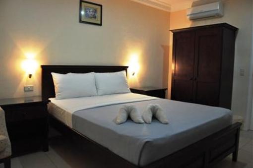 фото отеля Panglao Regents Park Resort