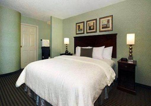 фото отеля Sleep Inn at Court Square
