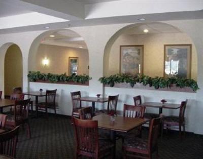 фото отеля Holiday Inn Express Hotel & Suites Kerrville
