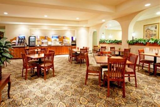 фото отеля Holiday Inn Express Hotel & Suites Kerrville