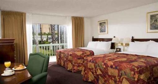 фото отеля Anaheim Plaza Hotel and Suites