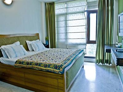 фото отеля Dan & Clover Home Guest house New Delhi