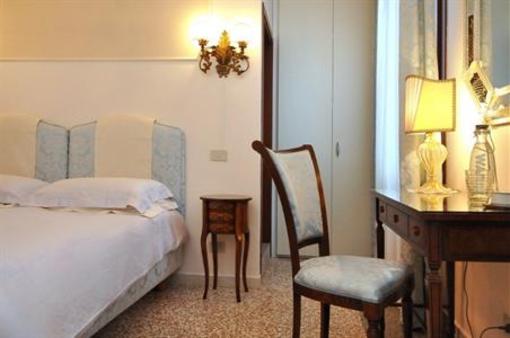 фото отеля Ca' del Modena B&B