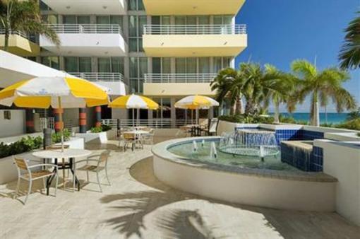 фото отеля Hilton Hotel Bentley South Miami Beach