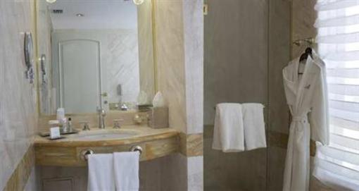 фото отеля Hilton Hotel Bentley South Miami Beach