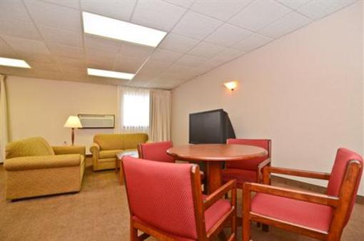 фото отеля BEST WESTERN Fargo Doublewood Inn