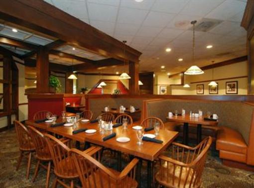 фото отеля BEST WESTERN Fargo Doublewood Inn