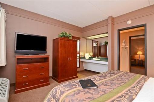 фото отеля BEST WESTERN Fargo Doublewood Inn