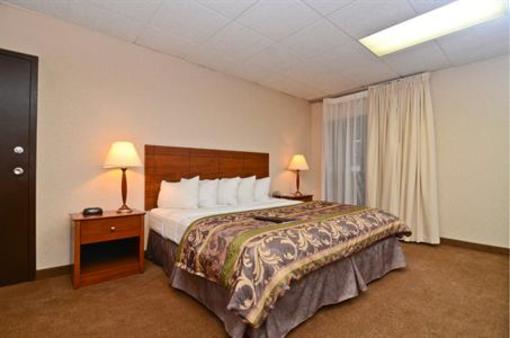 фото отеля BEST WESTERN Fargo Doublewood Inn
