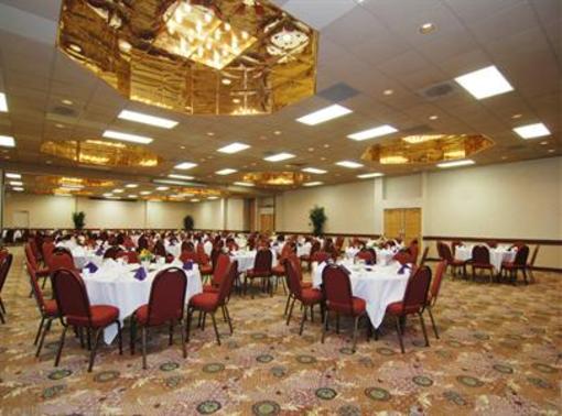 фото отеля BEST WESTERN Fargo Doublewood Inn