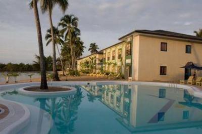 фото отеля Microtel Inn Palawan Puerto Princesa City
