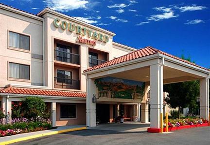 фото отеля Courtyard Livermore