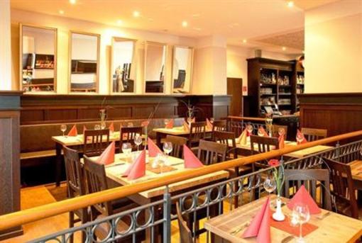 фото отеля BEST WESTERN Parkhotel Krone