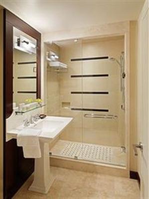 фото отеля St. Regis Hotel
