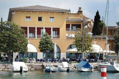 фото отеля Hotel Vela d'Oro