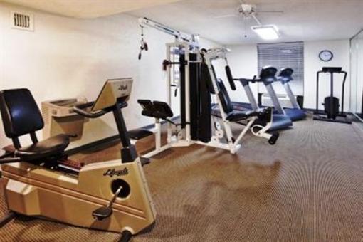 фото отеля Holiday Inn Gainesville-Lanier Centre
