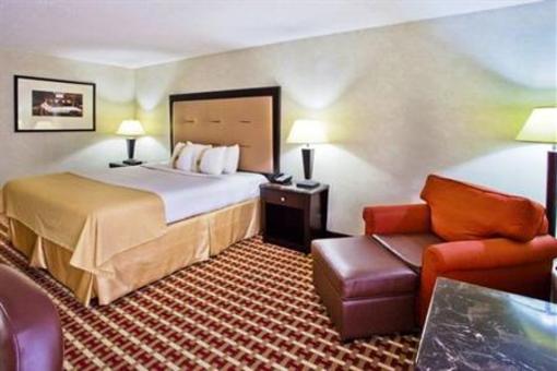 фото отеля Holiday Inn Gainesville-Lanier Centre