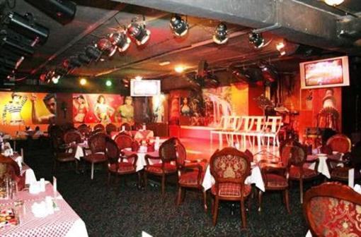 фото отеля Ramee Guestline Deira Hotel