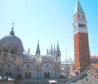 фото отеля Relais Piazza San Marco