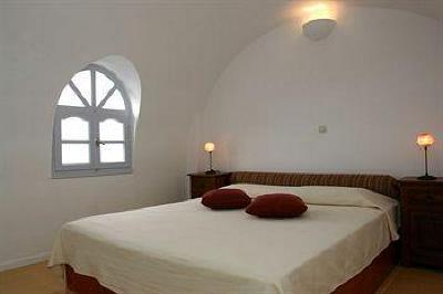 фото отеля Tzekos Villas