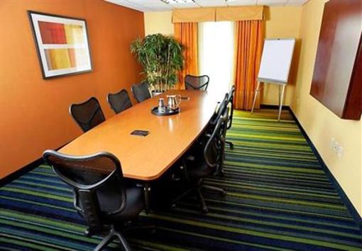 фото отеля Fairfield Inn & Suites Kennett Square