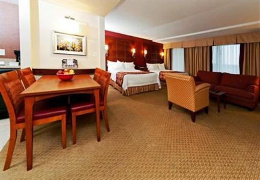 фото отеля Marriott Residence Inn Montreal Airport