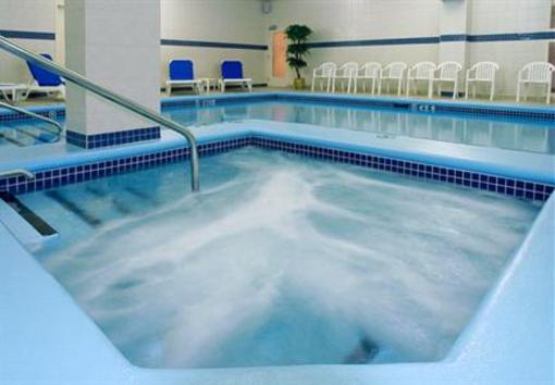 фото отеля Marriott Residence Inn Montreal Airport