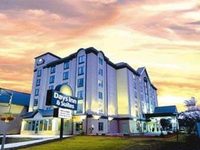 Days Inn & Suites By the Falls