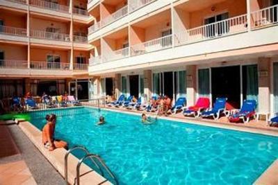 фото отеля Hostal Calma Alcudia